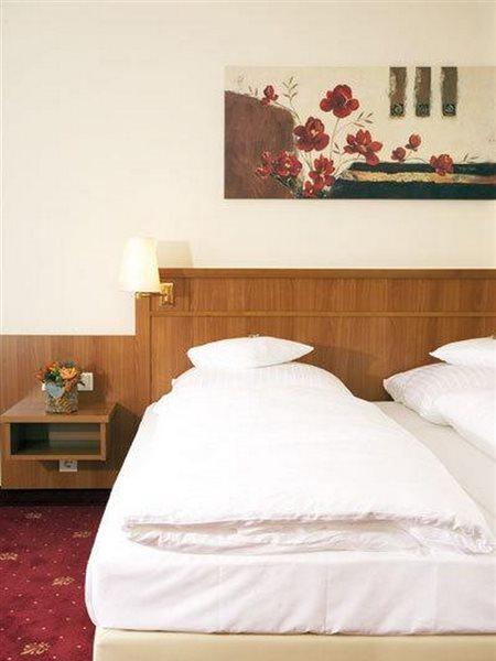 Waldhotel Nachtigall Paderborn Dış mekan fotoğraf